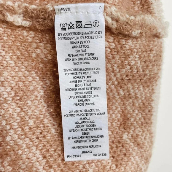 Great Plains London Peach Pullover  Long Sleeve Sweater - Picture 7 of 7